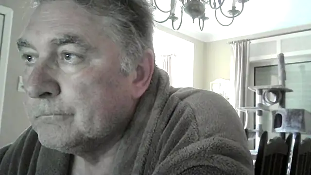 Snapshot of edje59a chatting on 23, 4, 2026 edje59a online show from 23, 4, 2026
