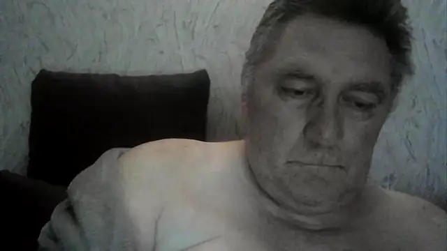 Snapshot of edje59a chatting on 12, 2, 2026 edje59a online show from 12, 2, 2026
