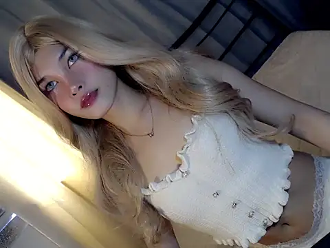 Snapshot of Lily_holly chatting on 30, 5, 2026 Lily holly online show from 30, 5, 2026