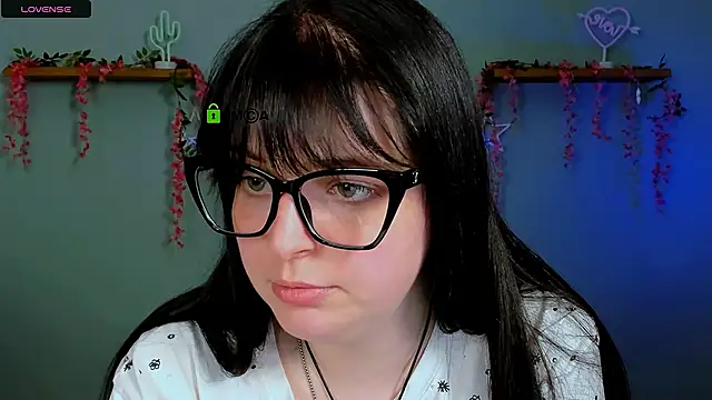 dana cute1 online show from 13, 5, 2026