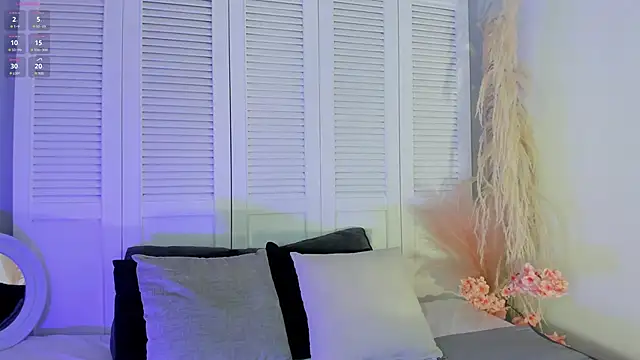 akemi   online show from 4, 6, 2026