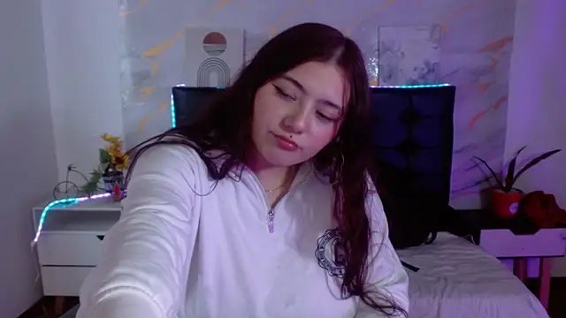 Lizeth bigboob online show from 14, 5, 2026