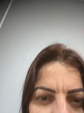 sweet milenaa online show from 18, 5, 2026