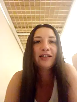 Snapshot of CarolWarren_ chatting on 15, 7, 2026 CarolWarren online show from 15, 7, 2026