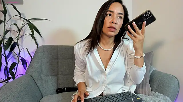 Snapshot of karol_deny chatting on 30, 6, 2026 karol deny online show from 30, 6, 2026