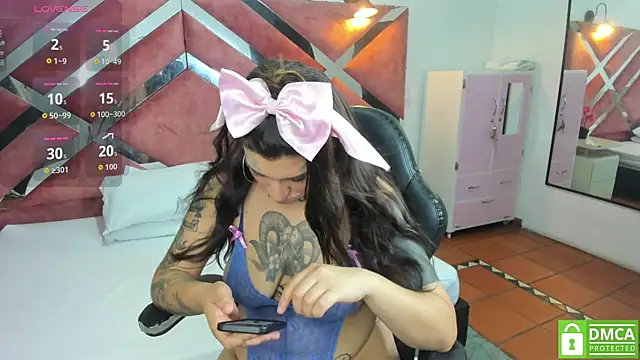 Snapshot of MiaInk_ chatting on 11, 6, 2026 MiaInk online show from 11, 6, 2026