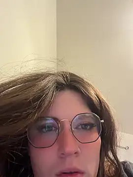 Snapshot of cutypiefull chatting on 11, 6, 2026 cutypiefull online show from 11, 6, 2026