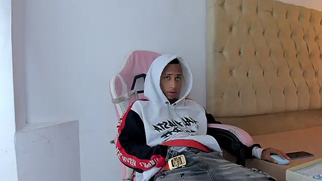 Supreme Badboy online show from 28, 6, 2026
