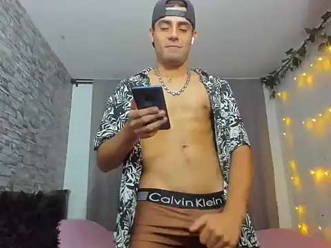 AlexBunny  online show from 4, 6, 2026