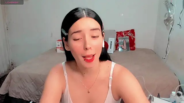 Snapshot of sakura_hurano chatting on 14, 5, 2026 sakura hurano online show from 14, 5, 2026