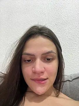 Sarah  hot online show from 1, 6, 2026