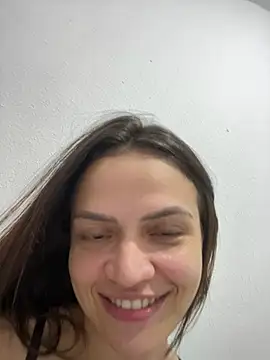 Sarah  hot online show from 18, 5, 2026