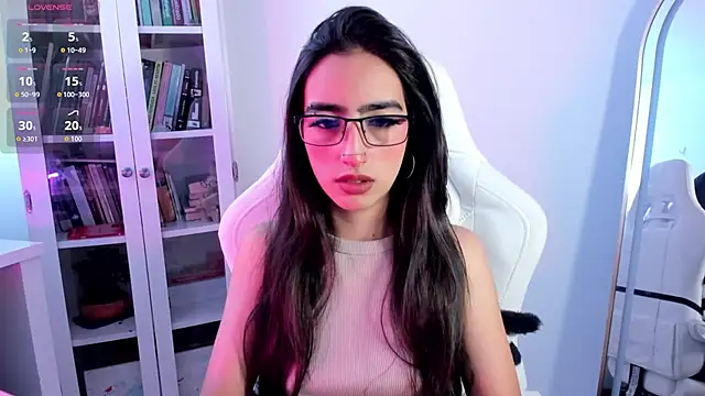 Snapshot of AgathaBlair chatting on 24, 5, 2026 AgathaBlair online show from 24, 5, 2026