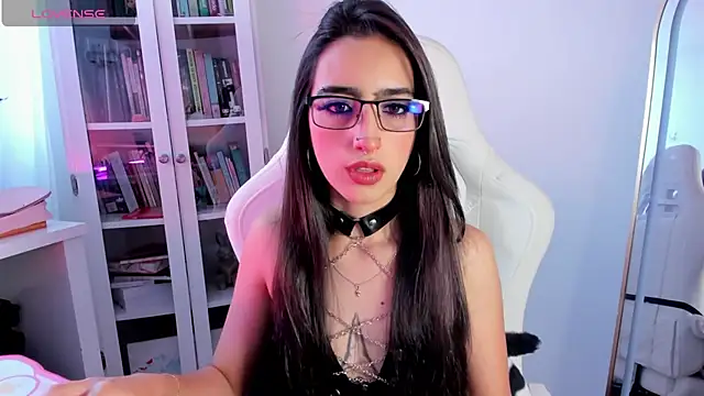 Snapshot of AgathaBlair chatting on 1, 6, 2026 AgathaBlair online show from 1, 6, 2026