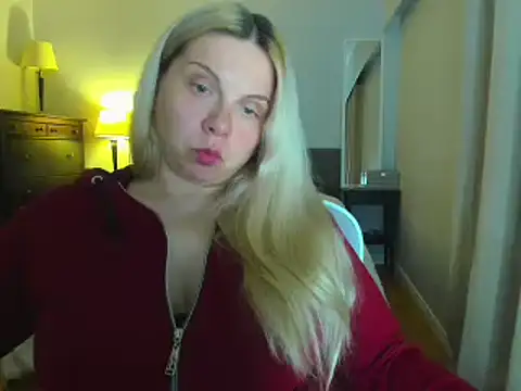 Snapshot of Laviora chatting on 11, 6, 2026 Laviora online show from 11, 6, 2026