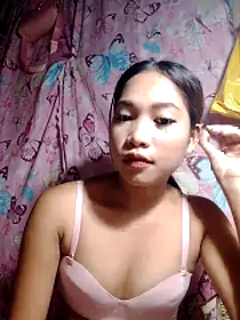 Snapshot of hottie_zaira chatting on 17, 5, 2026 hottie zaira online show from 17, 5, 2026