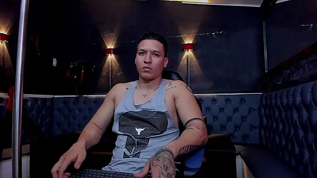 lucassimone  online show from 16, 5, 2026