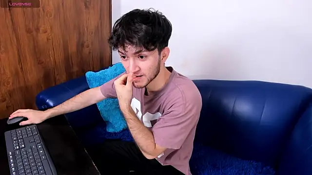 kavencastro online show from 26, 5, 2026