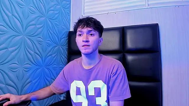 kavencastro online show from 13, 5, 2026