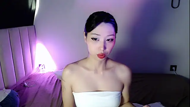 neverstoplovingme online show from 28, 5, 2026