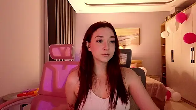 MoonkissGirls online show from 16, 5, 2026
