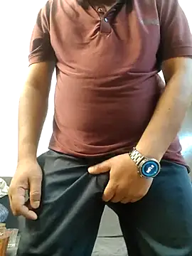 MrgigoloNCRRR9 online show from 24, 6, 2026