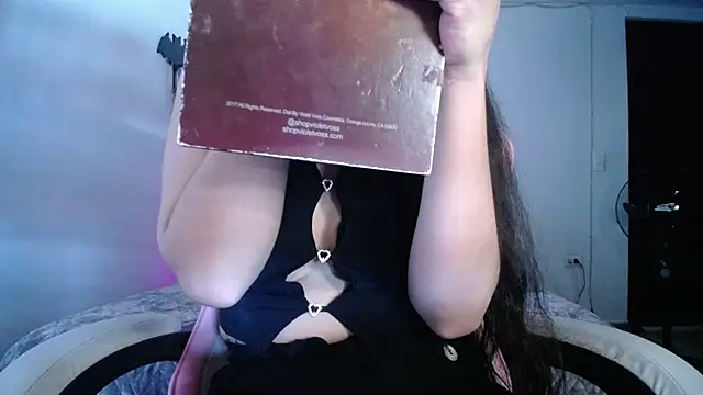 LiLuciana online show from 7, 7, 2026