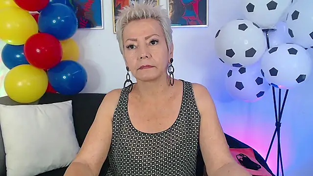 Jacky Smith1 online show from 6, 7, 2026
