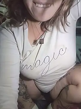 Snapshot of Tikitavi25 chatting on 4, 6, 2026 Tikitavi25 online show from 4, 6, 2026