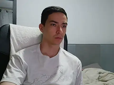 Dan Hottie online show from 4, 6, 2026