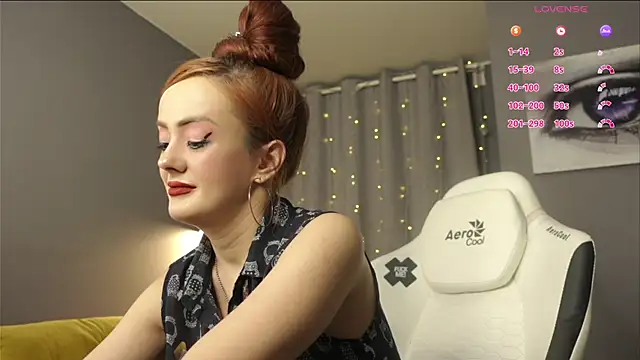 Megany online show from 15, 10, 2025