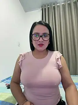 rousee69  online show from 28, 6, 2026