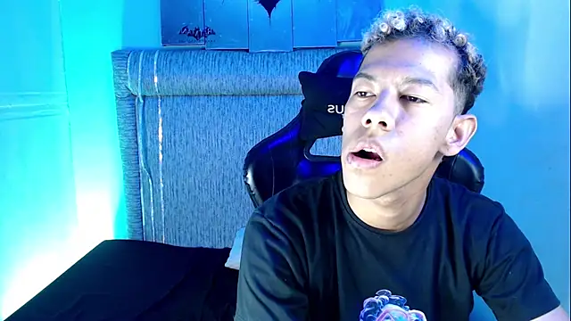 Taylerr 18 online show from 8, 6, 2026