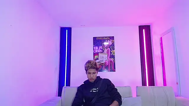 PharaohHeat  online show from 25, 6, 2026