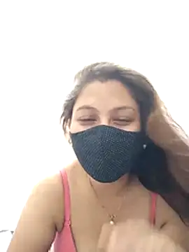 hot kiran2000 online show from 14, 6, 2026