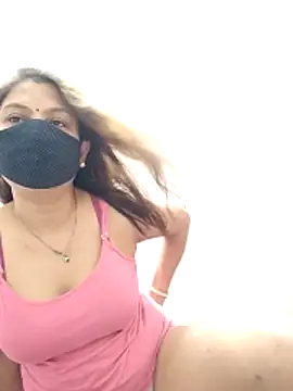 hot kiran2000 online show from 19, 6, 2026