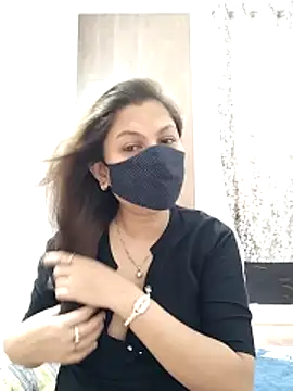hot kiran2000 online show from 11, 6, 2026