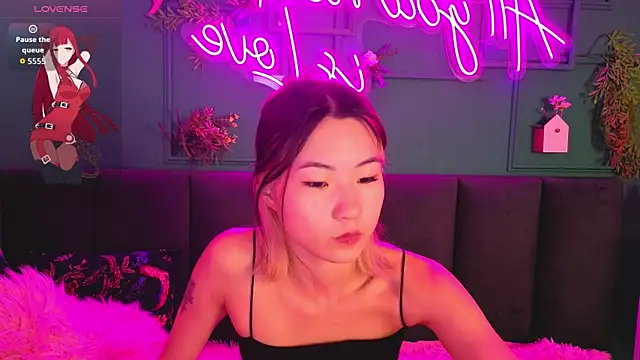 Runi Asian online show from 15, 7, 2026
