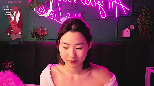 Runi Asian online show from 5, 6, 2026