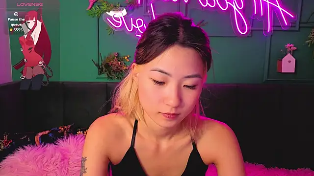 Runi Asian online show from 12, 7, 2026