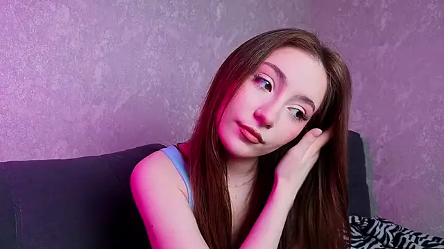 Snapshot of LunariaLive chatting on 1, 6, 2026 LunariaLive online show from 1, 6, 2026