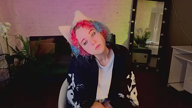 ScarlettSparkss online show from 17, 5, 2026