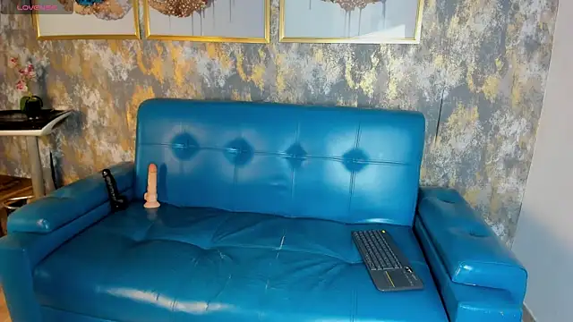 Snapshot of SophiaScottX chatting on 27, 5, 2026 SophiaScottX online show from 27, 5, 2026