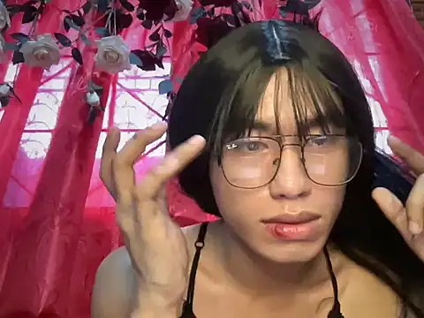 sweet mallory online show from 14, 5, 2026