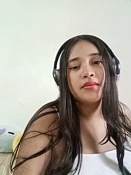 Snapshot of Angel_gluglu chatting on 14, 5, 2026 Angel gluglu online show from 14, 5, 2026