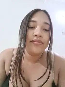 Snapshot of Angel_gluglu chatting on 14, 5, 2026 Angel gluglu online show from 14, 5, 2026