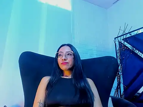 Feetfeticheh online show from 21, 5, 2026
