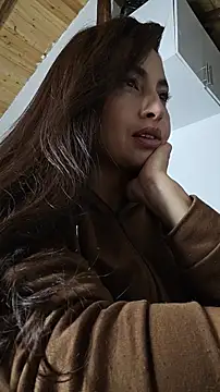 Eva Rousses online show from 26, 6, 2026