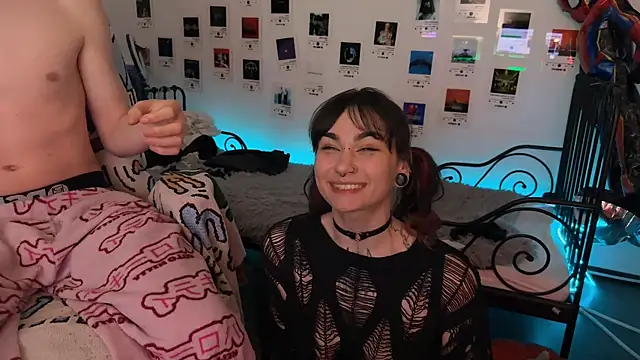 whysofuckinghorny online show from 20, 5, 2026