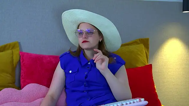 AlexaAvery online show from 20, 6, 2026